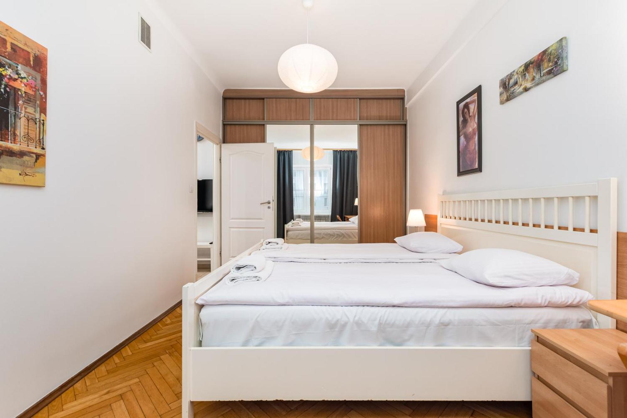 ורשה Apartamenty Wawa Centrum By Your Freedom מראה חיצוני תמונה