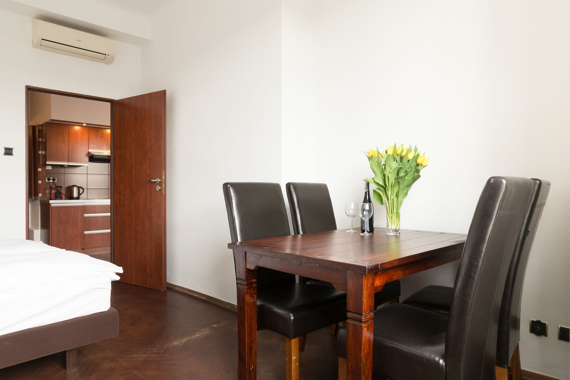ורשה Apartamenty Wawa Centrum By Your Freedom מראה חיצוני תמונה